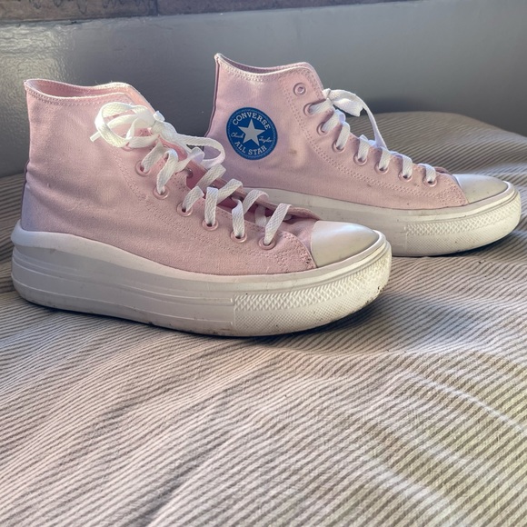 Converse Chuck Taylor Light Pink High Tops - Picture 3 of 5
